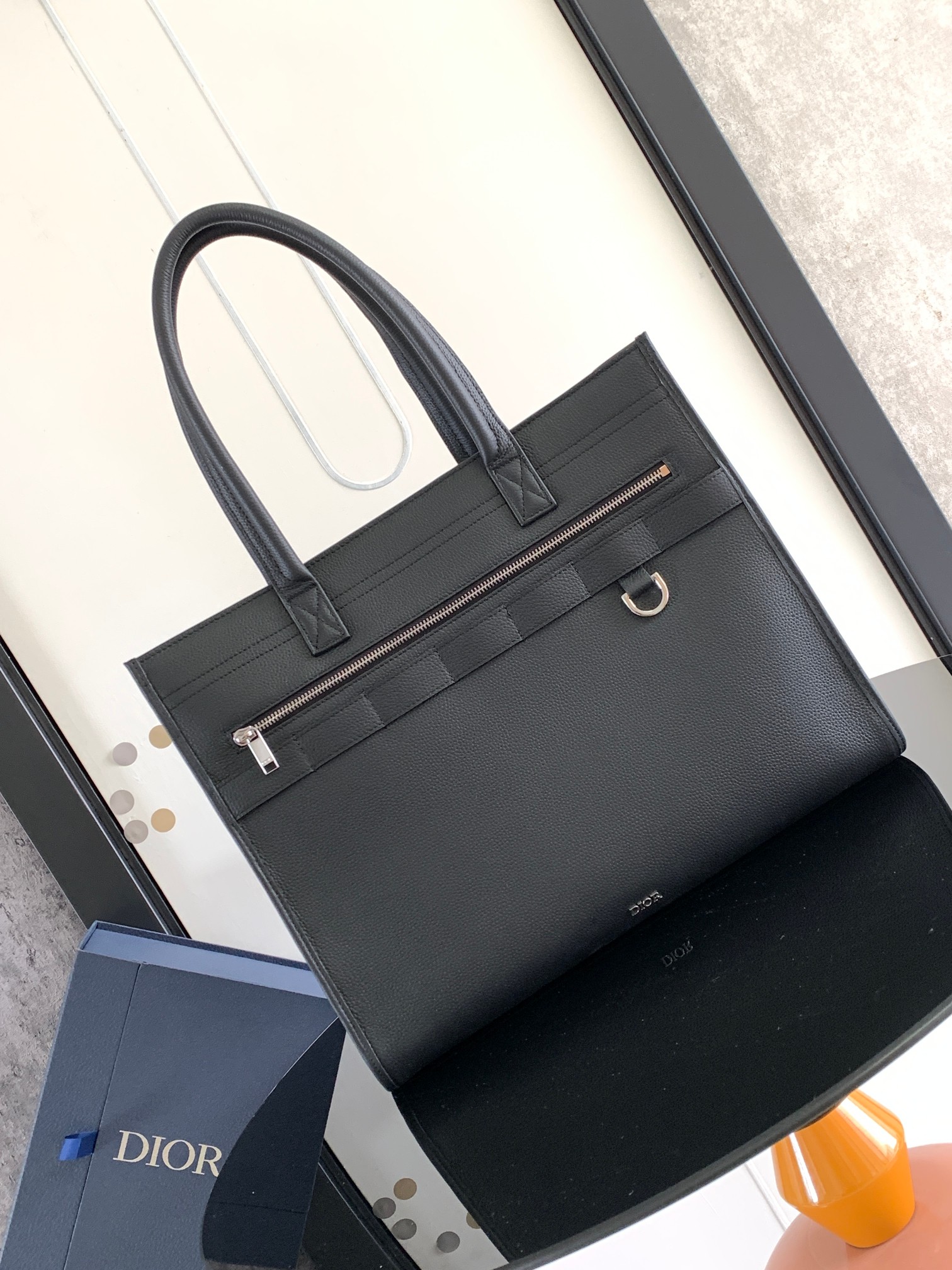 D*or safari tote bag