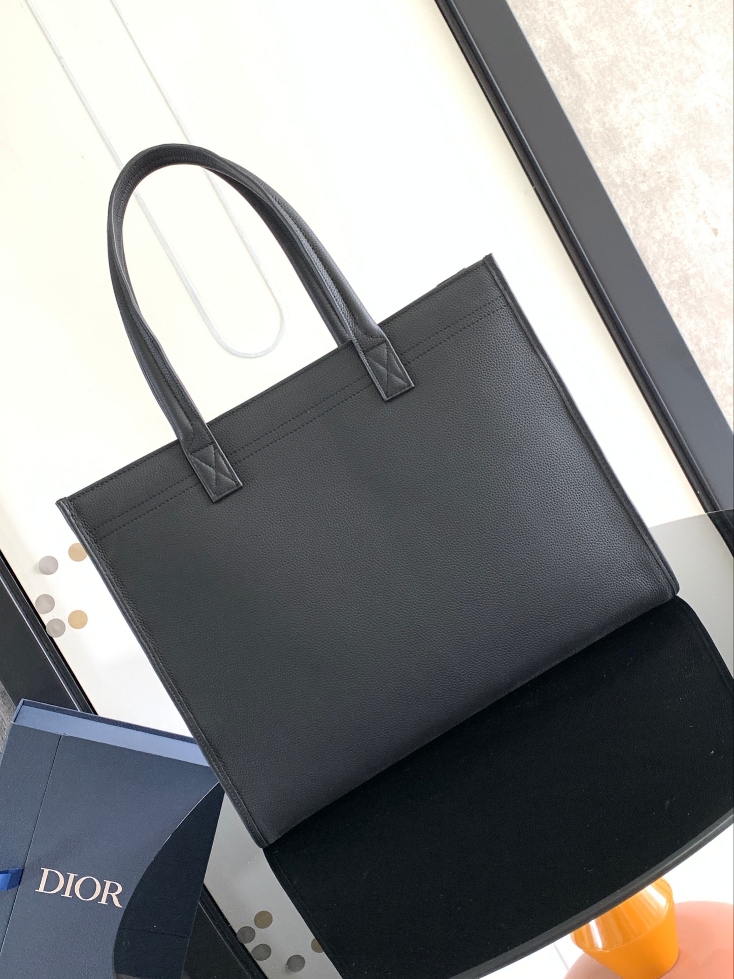 D*or safari tote bag