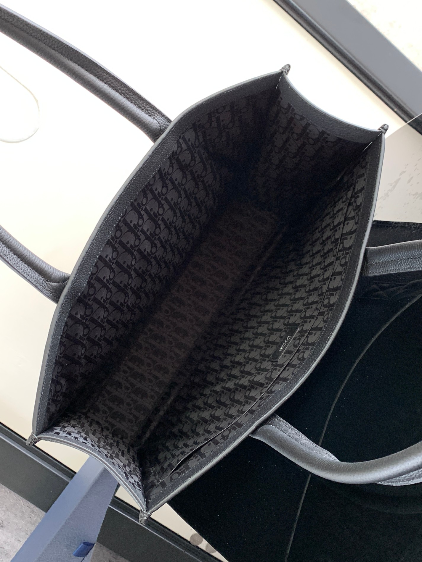 D*or safari tote bag