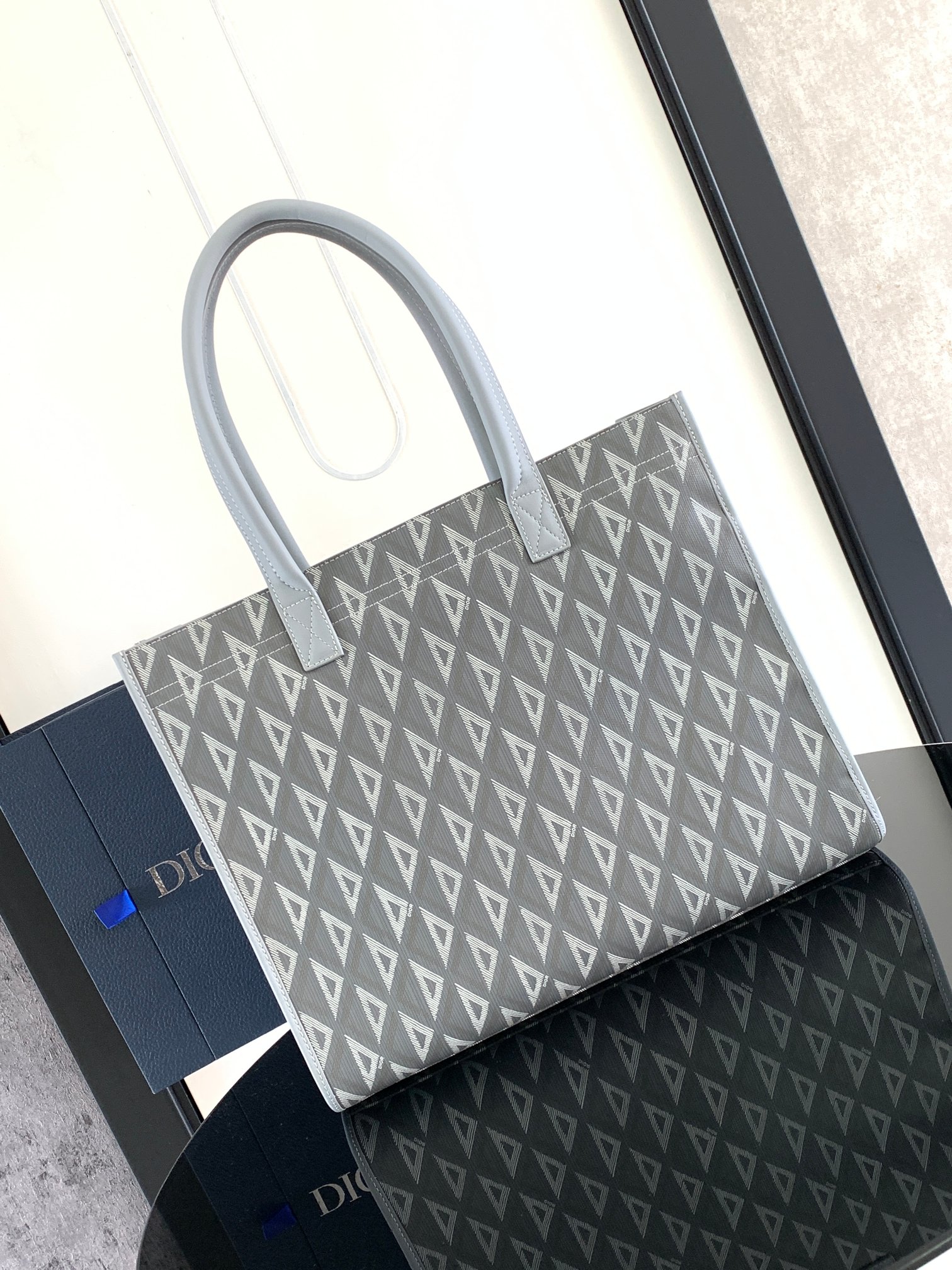 D*or safari tote bag