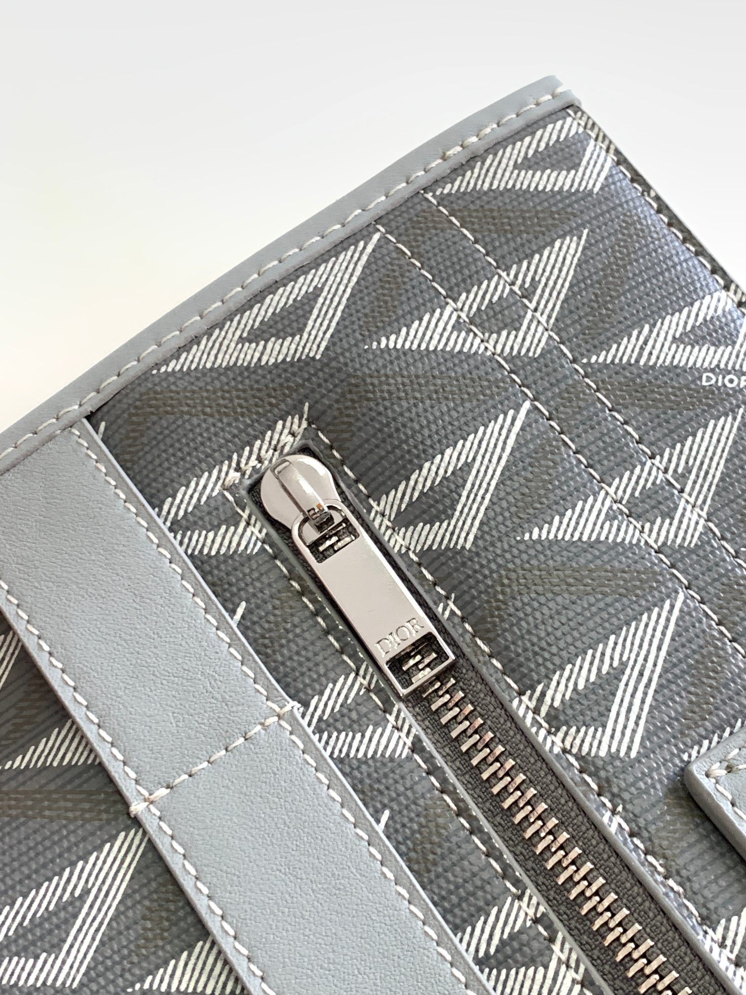 D*or safari tote bag