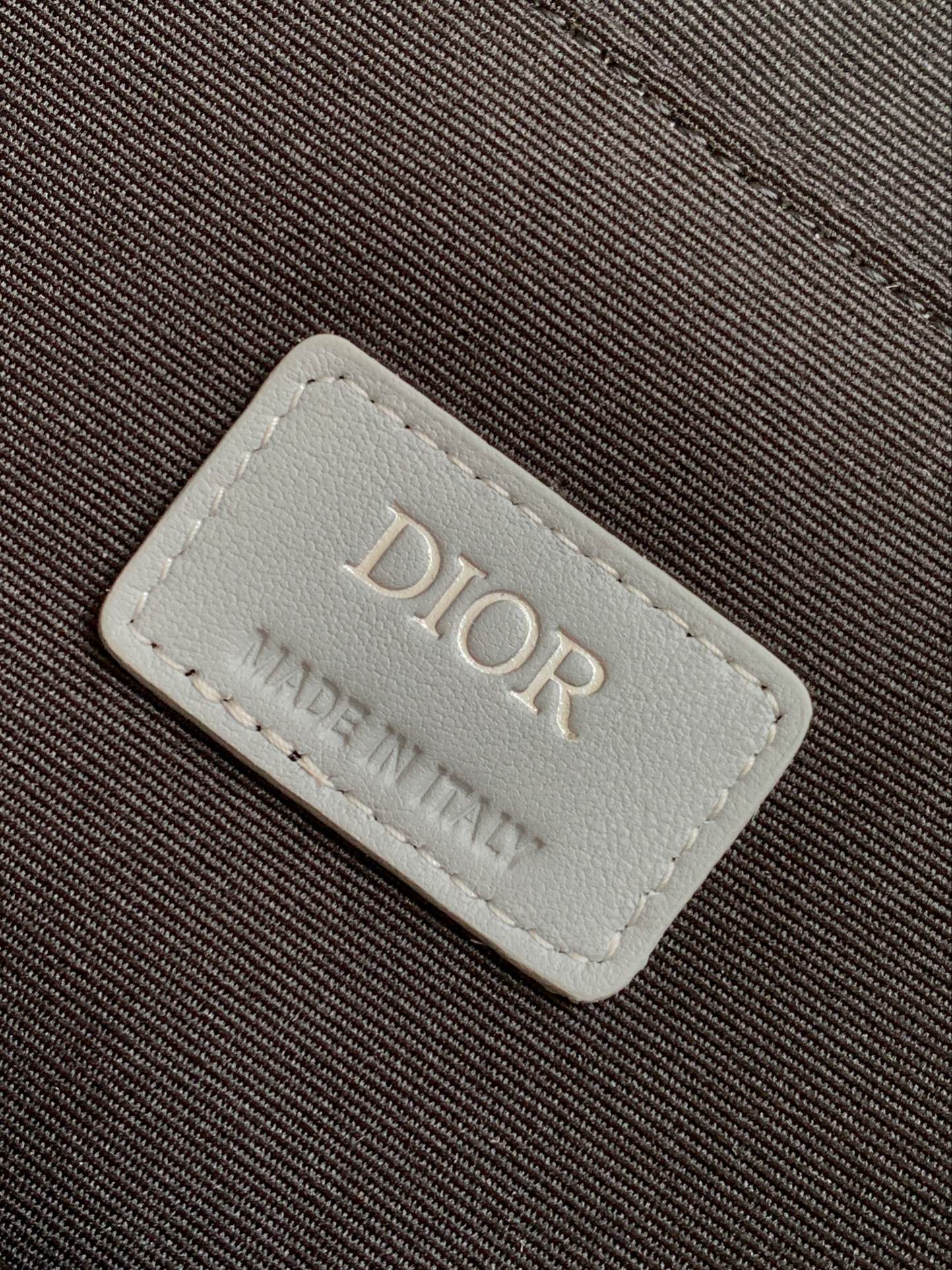 D*or safari tote bag