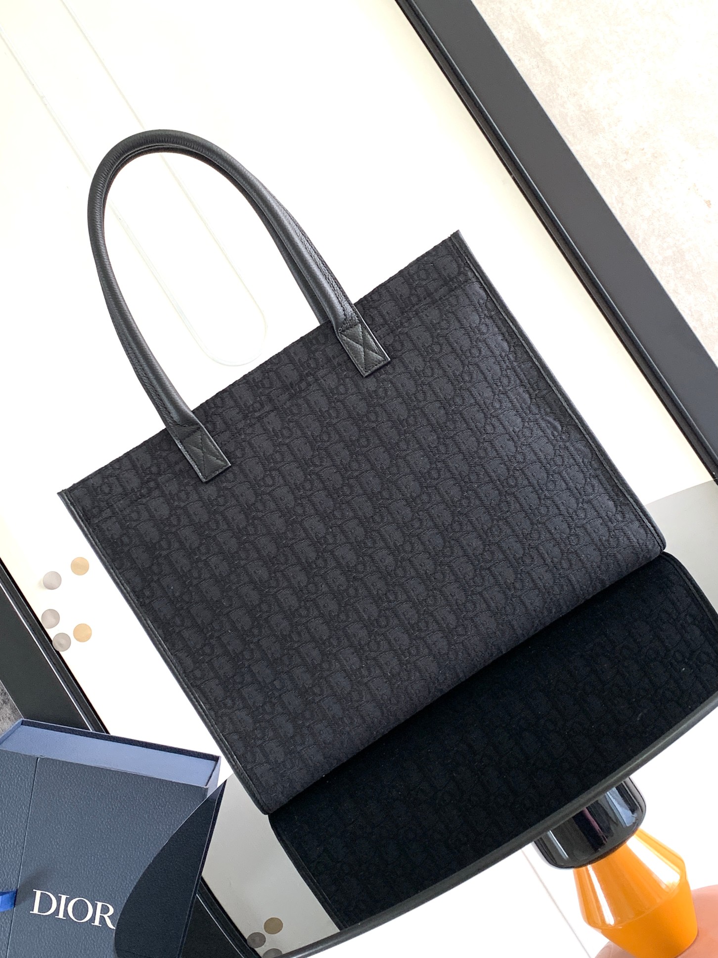 D*or safari tote bag