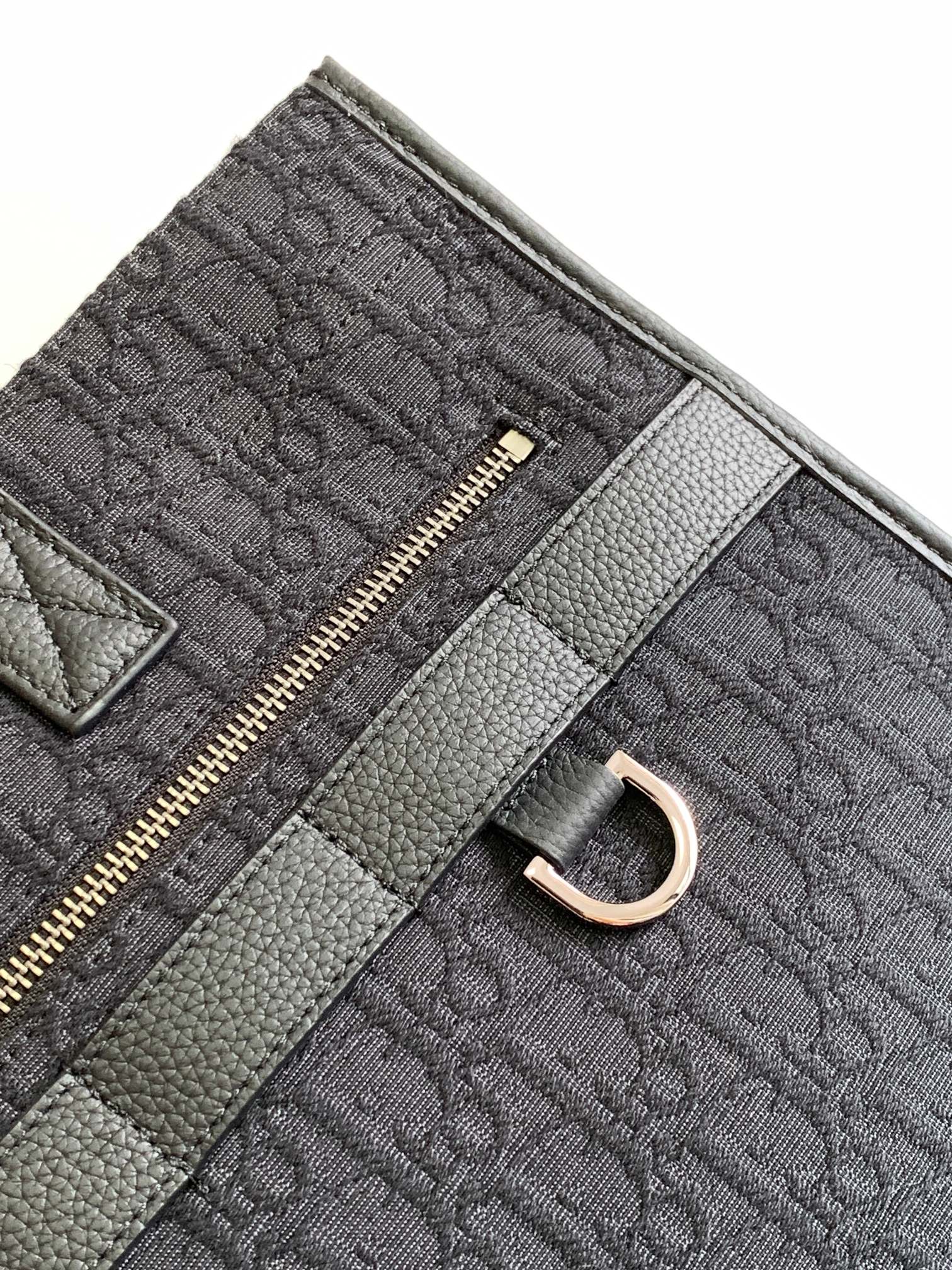 D*or safari tote bag
