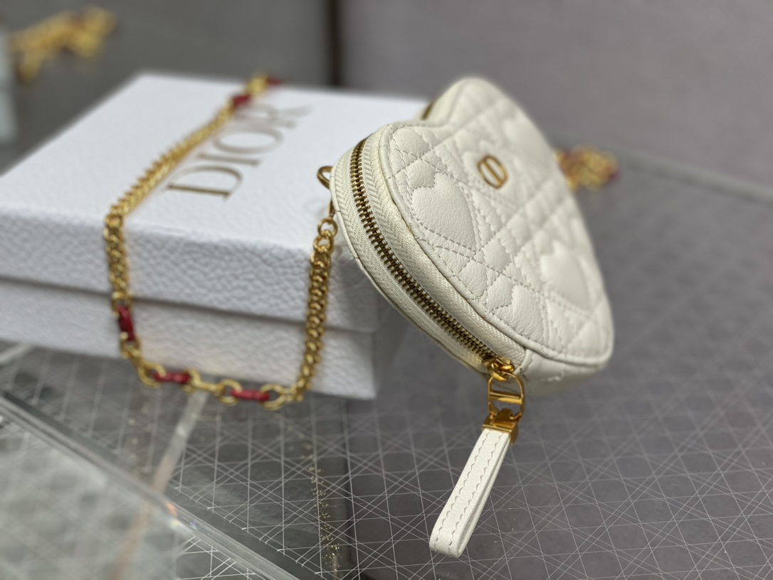 D*or caro heart pouch with chain