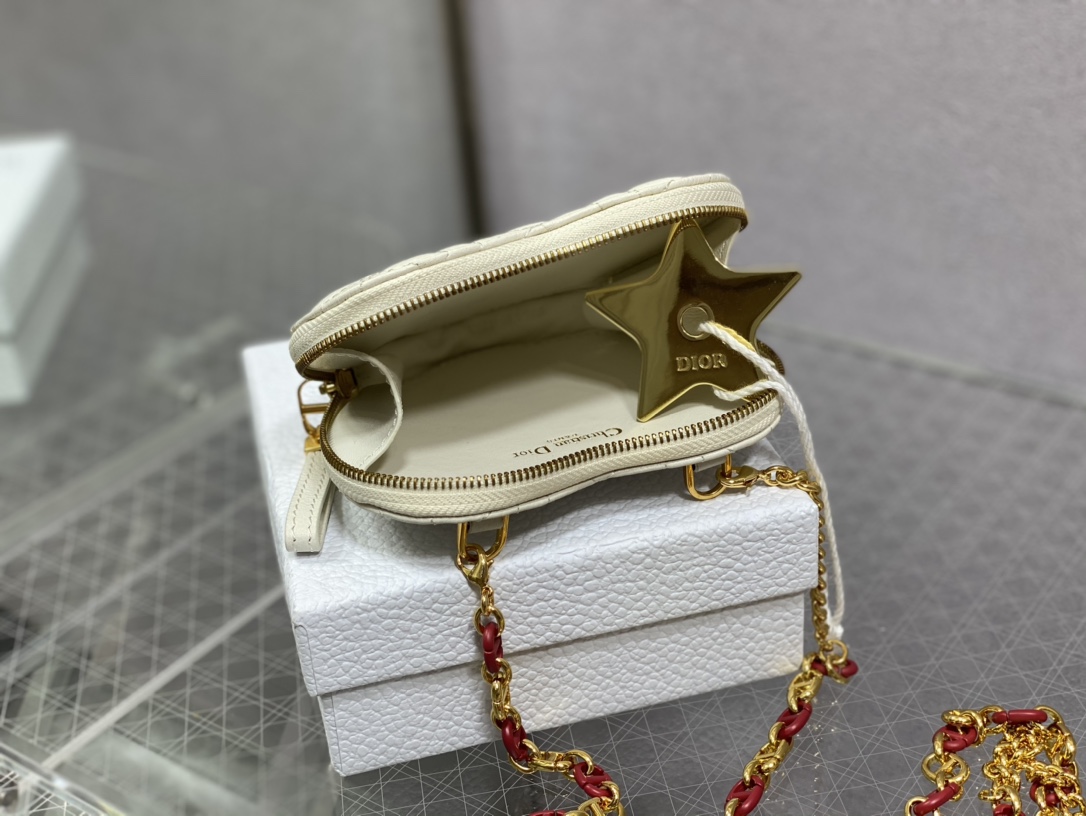 D*or caro heart pouch with chain
