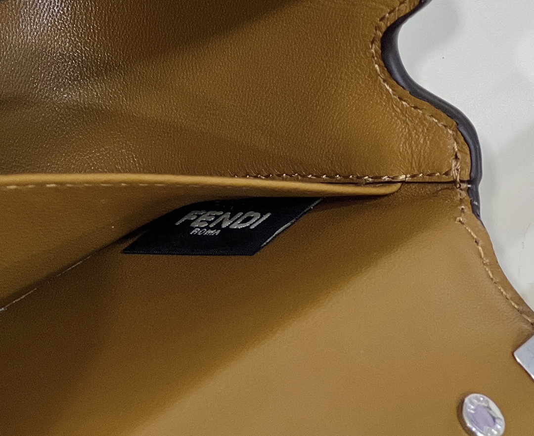 F**di first sight handbag