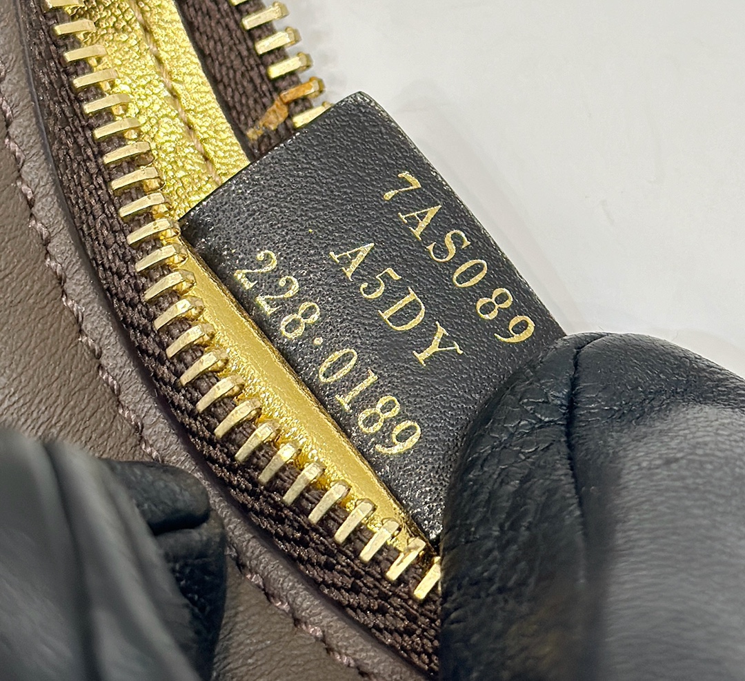 F**di graphy mini bag