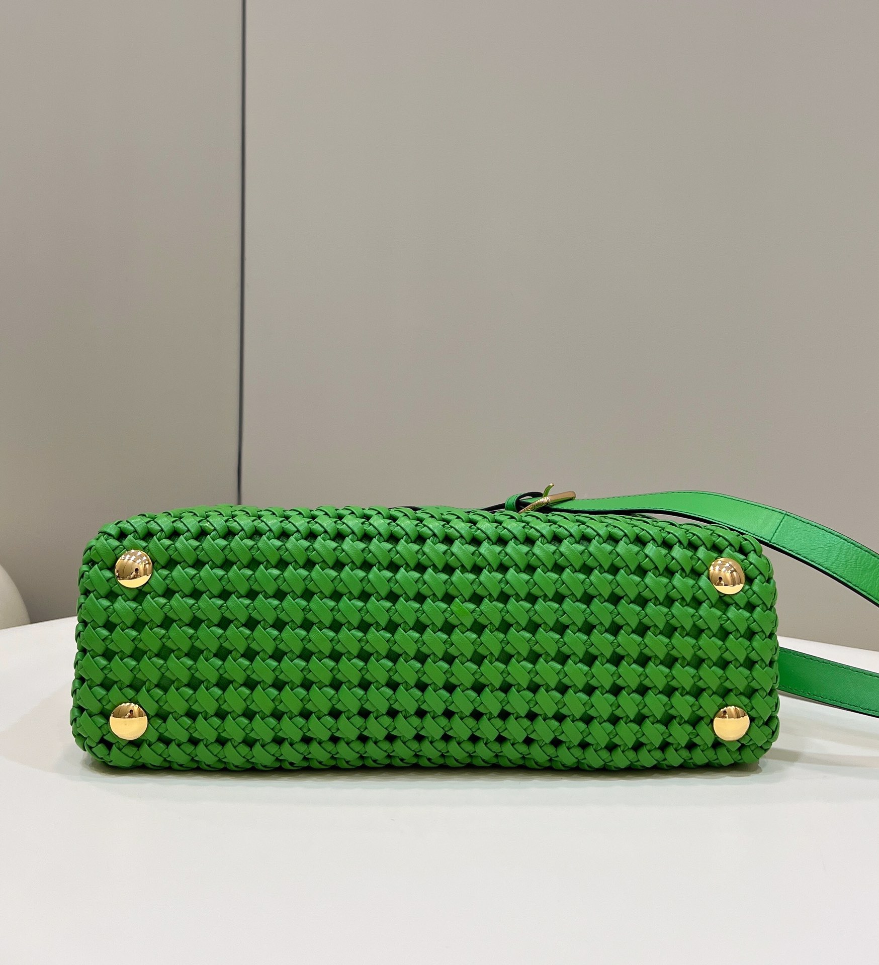 F**di peekaboo medium bag