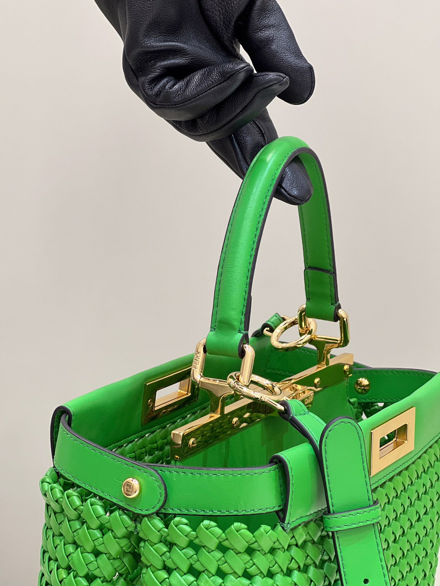F**di peekaboo medium bag