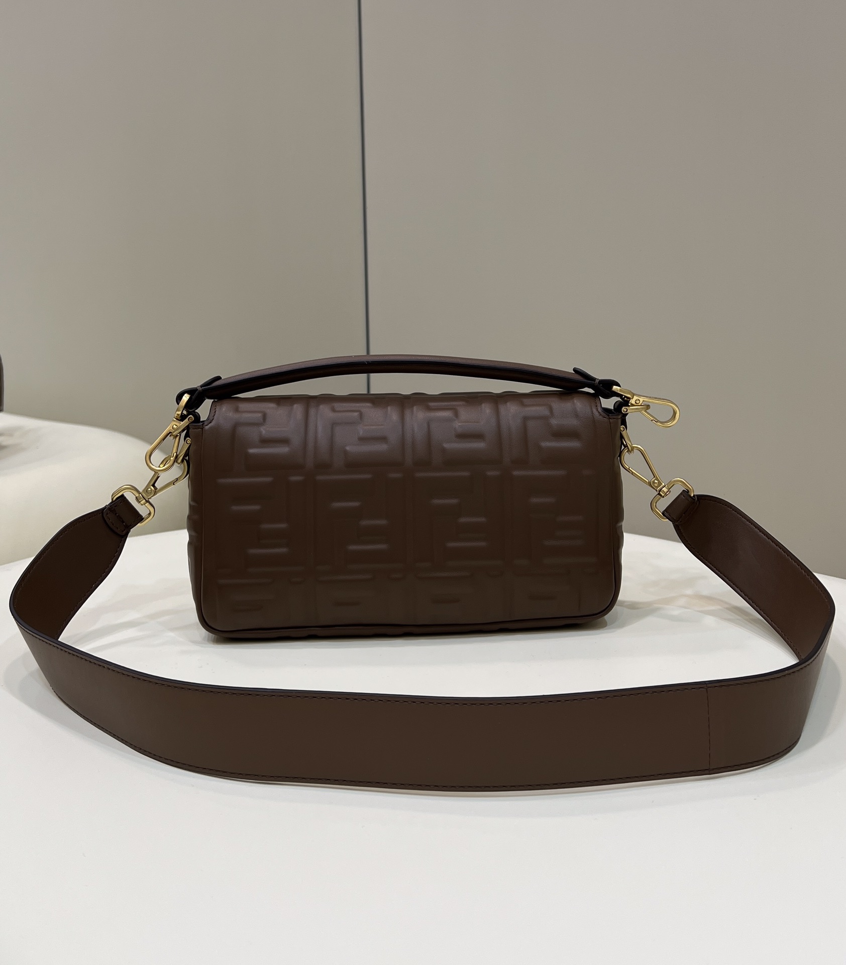 F**di baguette medium bag