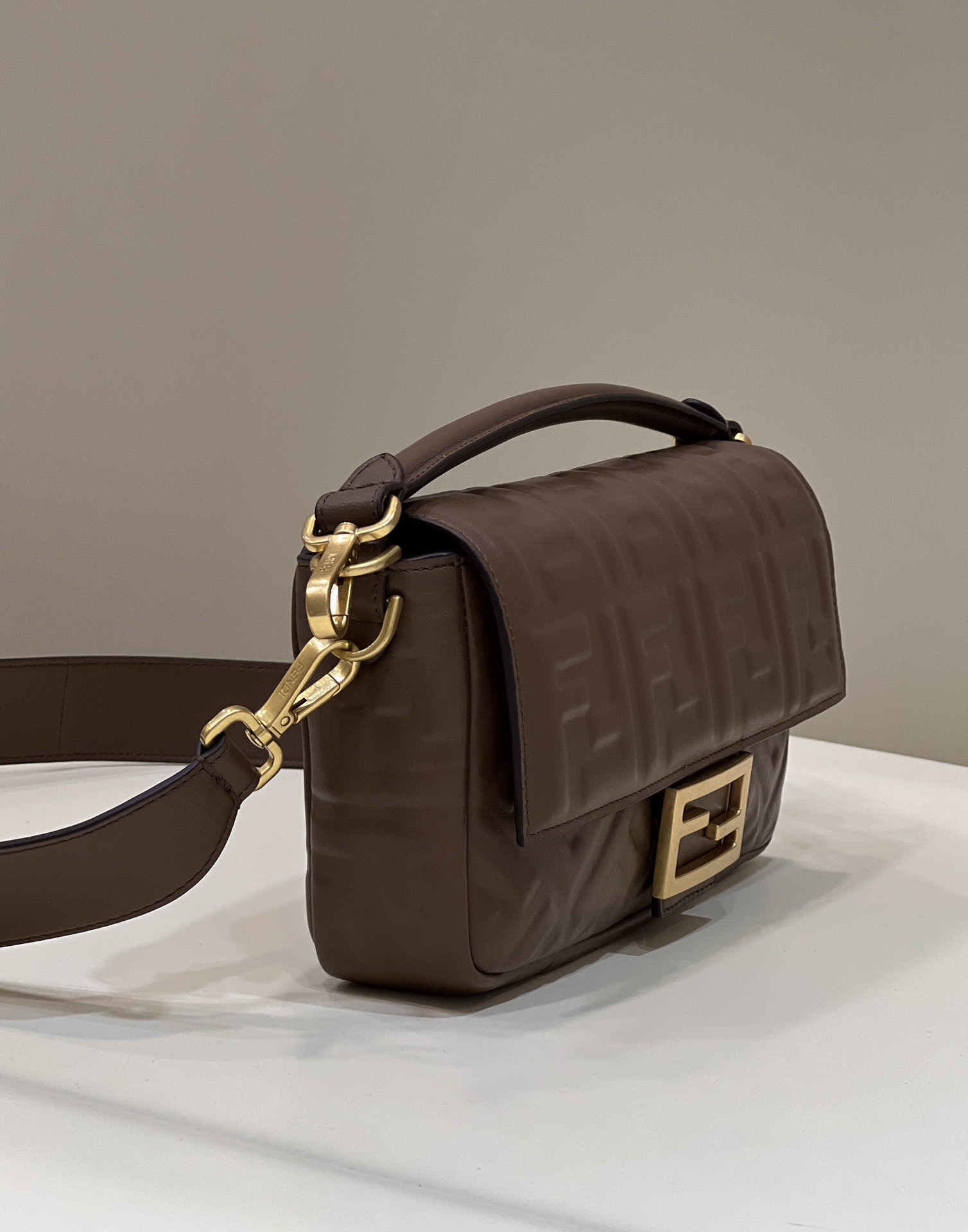 F**di baguette medium bag