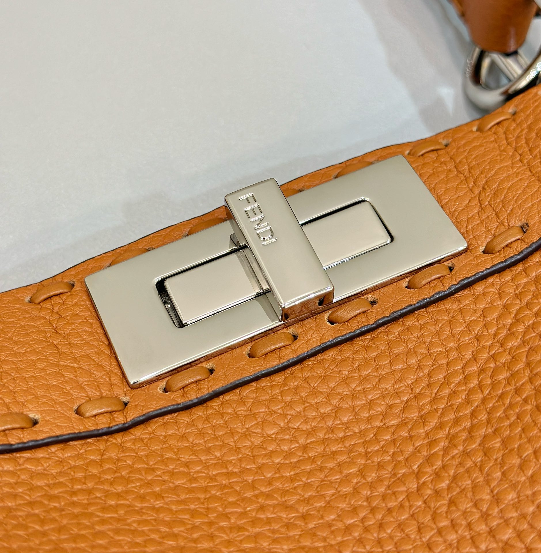 F**di peekaboo medium handbag