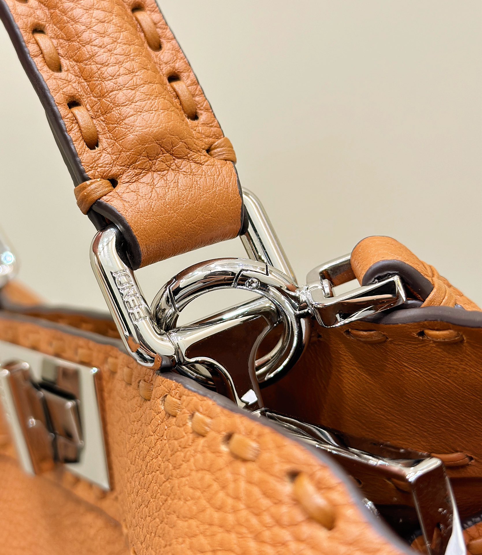 F**di peekaboo medium handbag