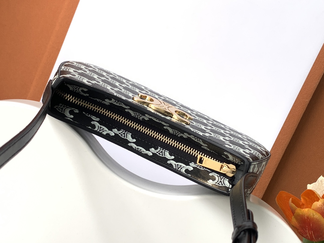 Ce**e medium tilly bag