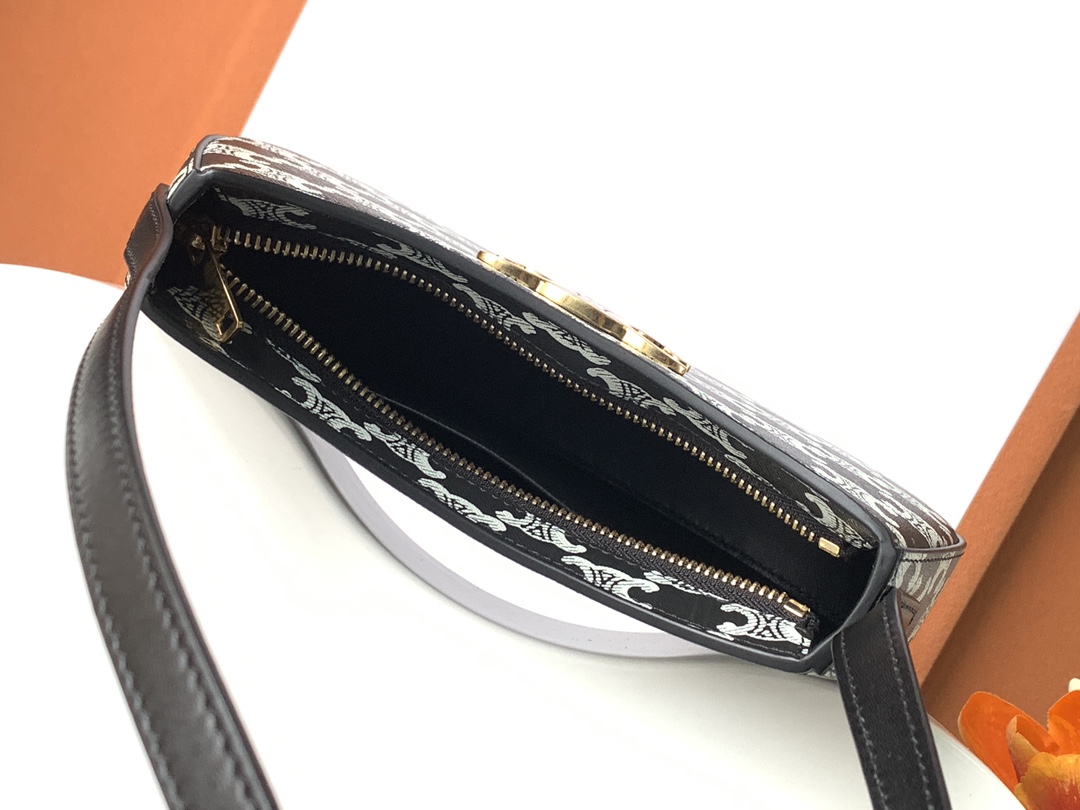 Ce**e medium tilly bag