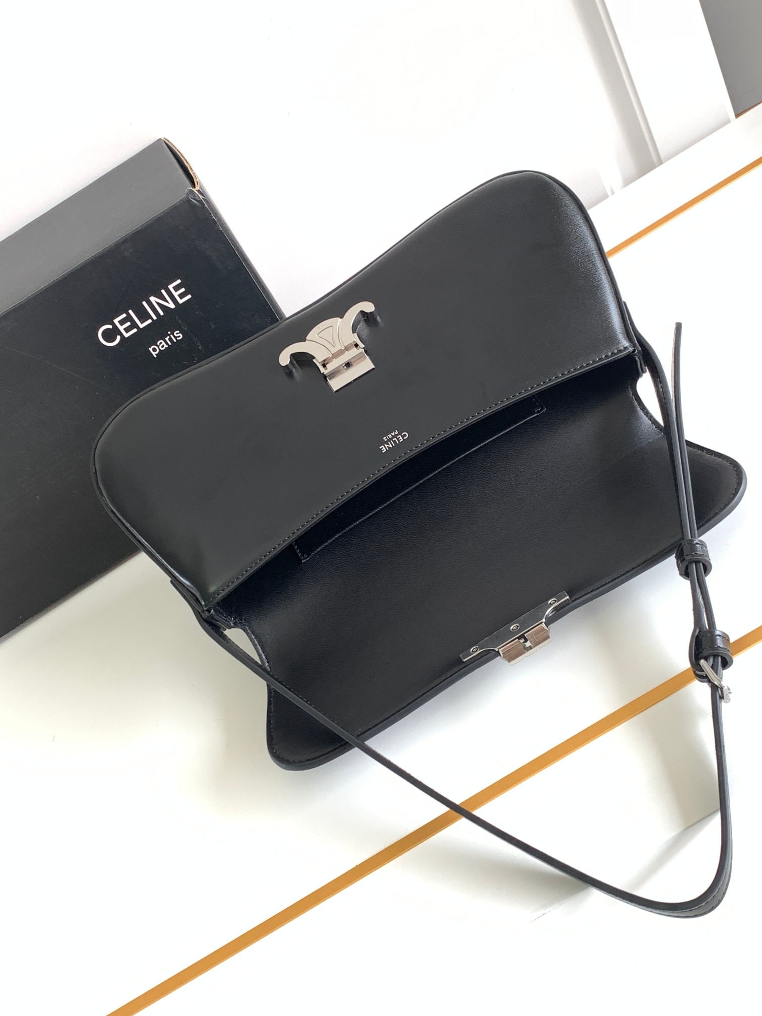 Ce**e medium Ce**e lola bag