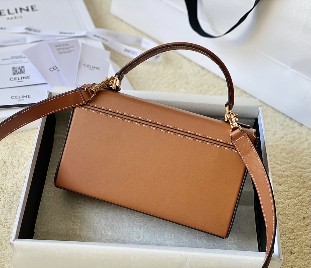 Ce**e box triomphe bag