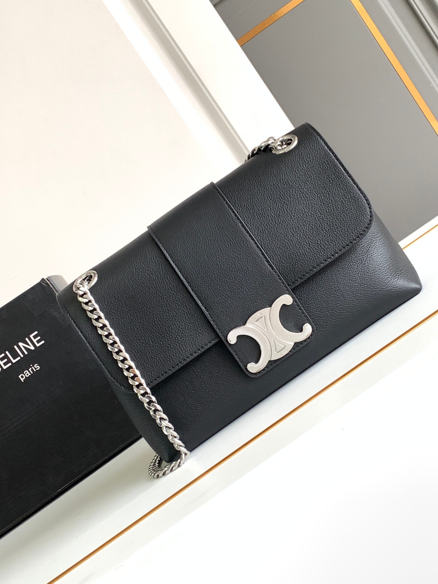 Ce**e medium Ce**e victoire bag