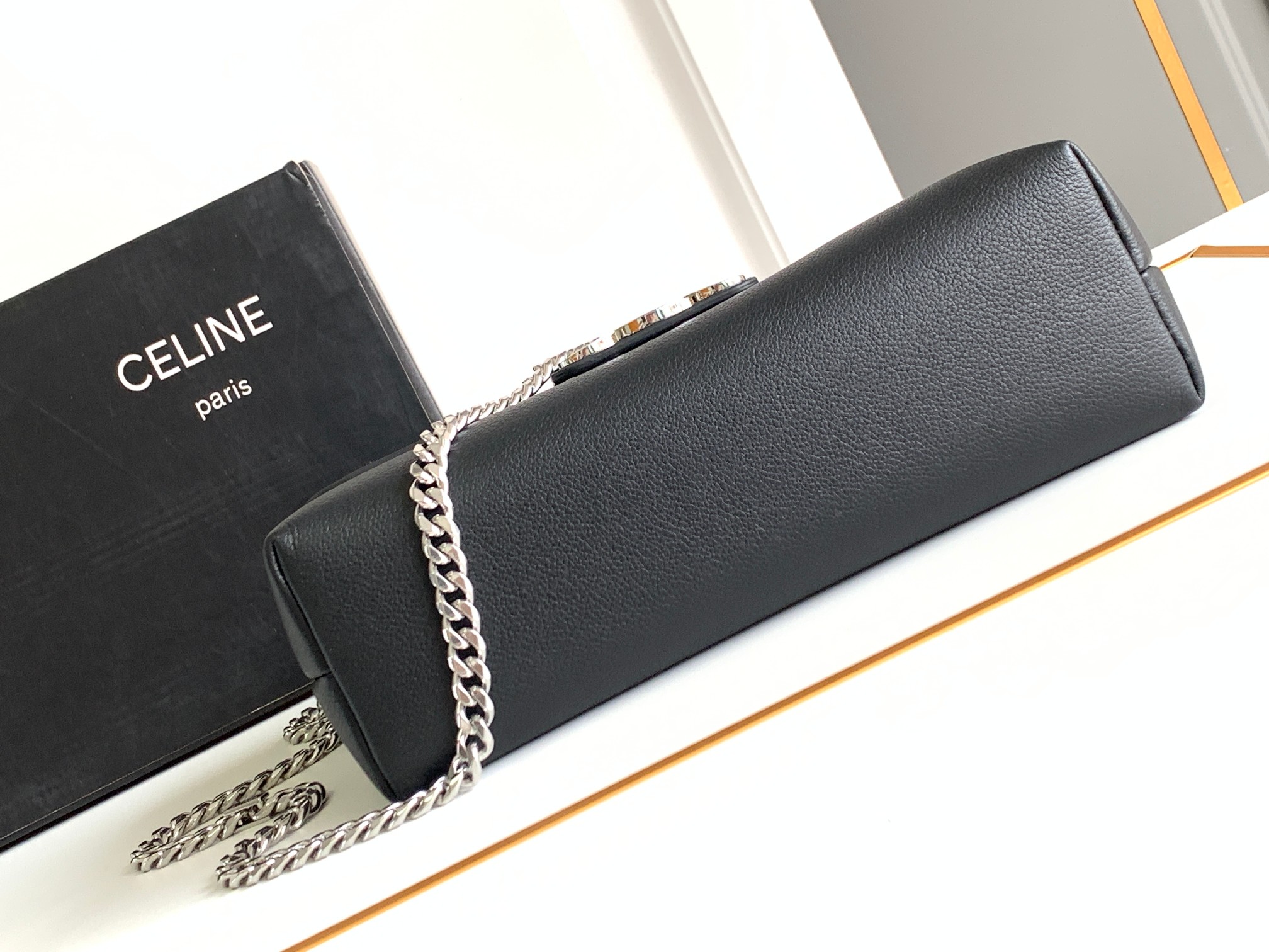 Ce**e medium Ce**e victoire bag