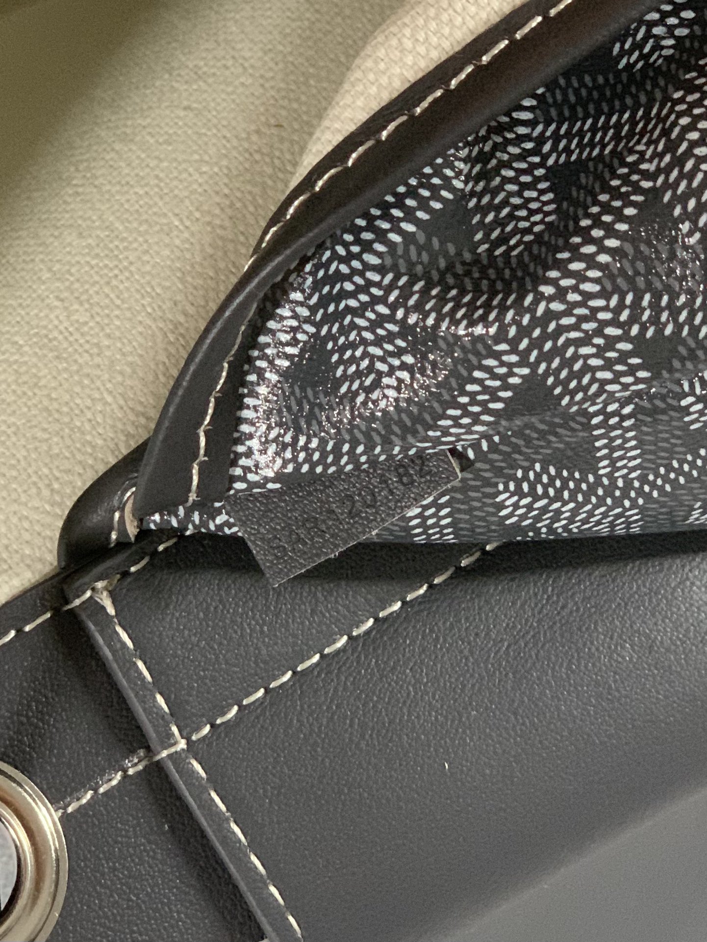 Go*ard rouette bag