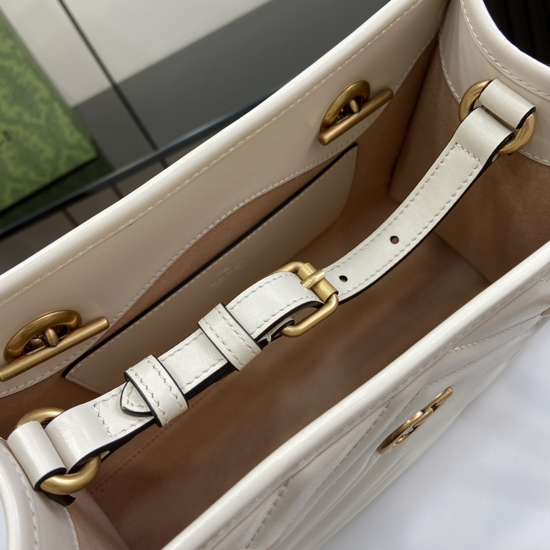 G*u*i gg marmont small tote