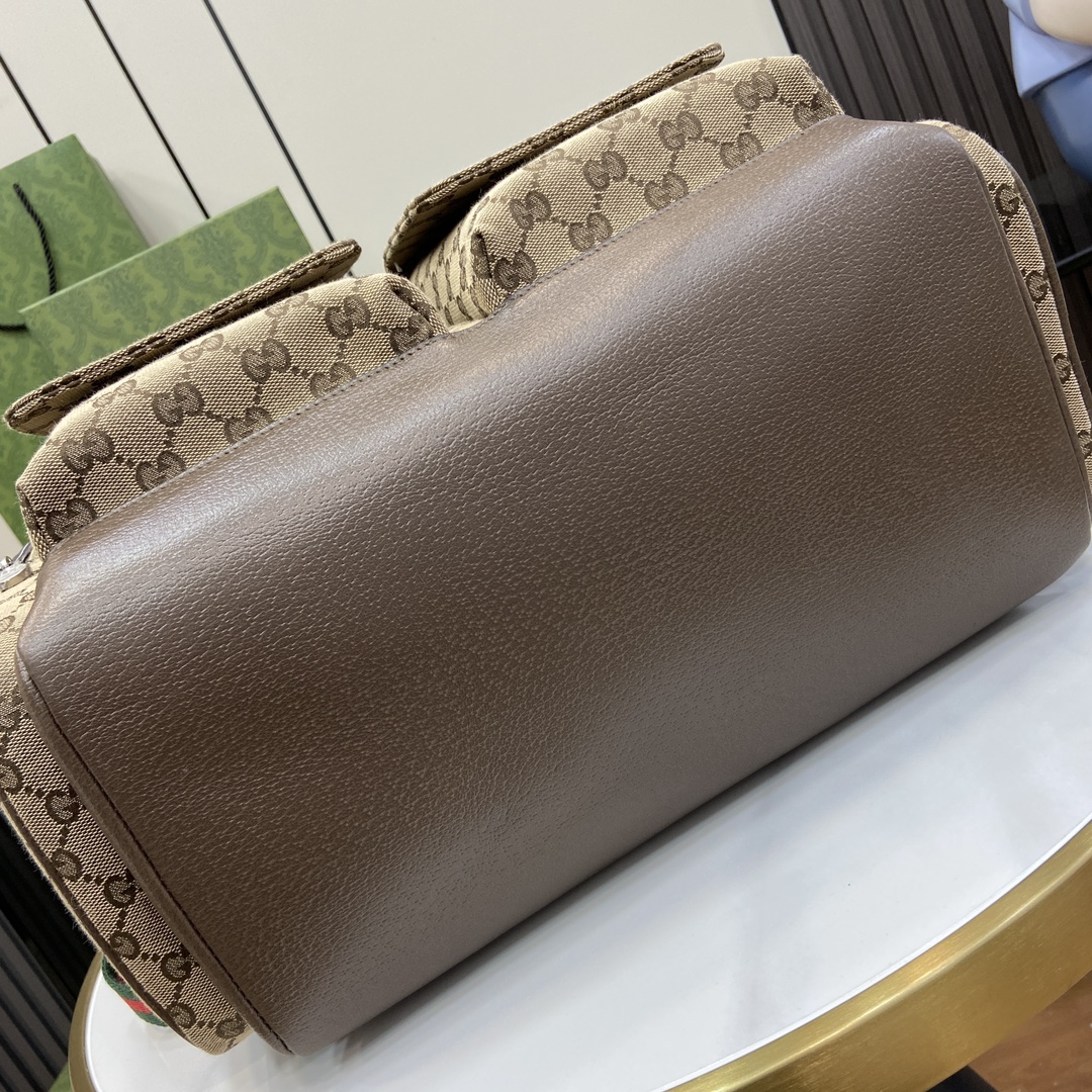 G*u*i original gg diaper bag