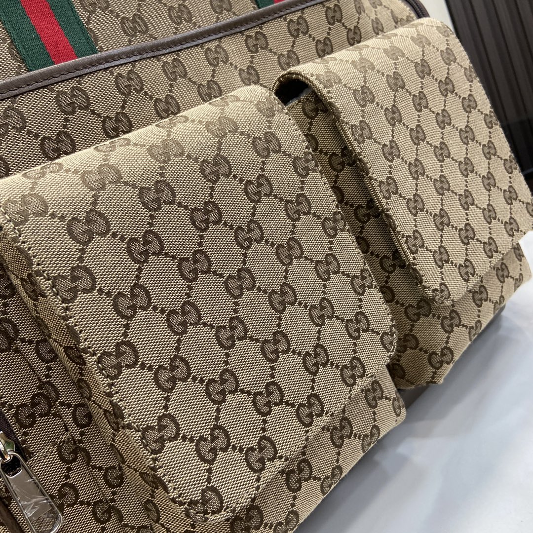 G*u*i original gg diaper bag