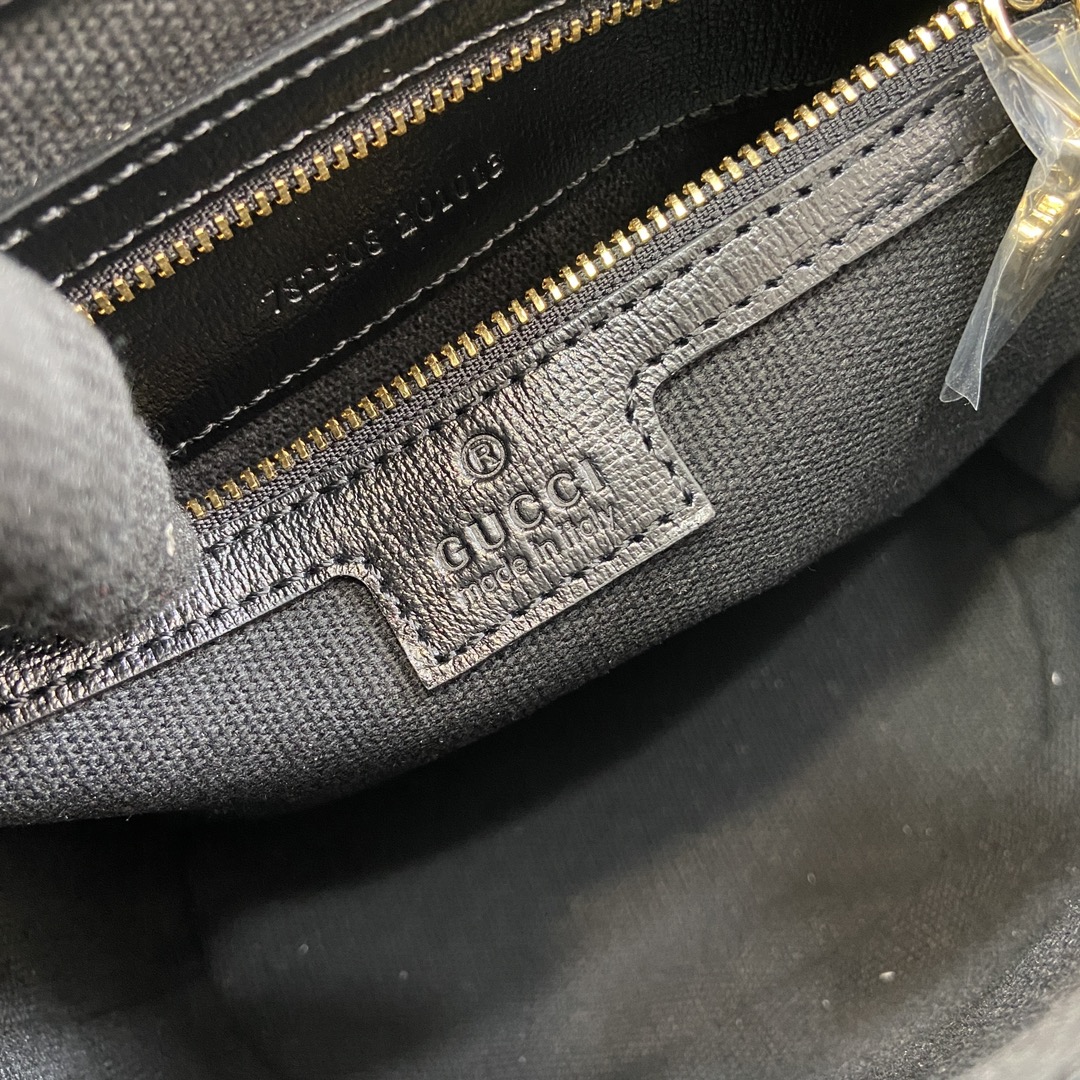 G*u*i mini bucket shoulder bag