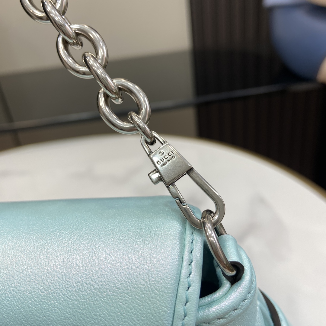 G*u*i horsebit chain medium shoulder bag