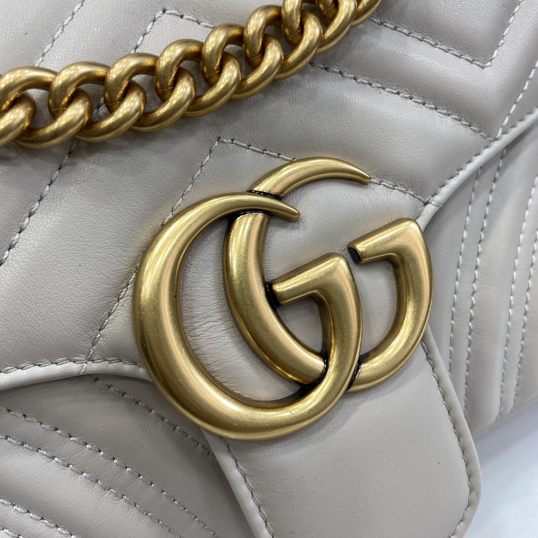 G*u*i gg marmont small shoulder bag