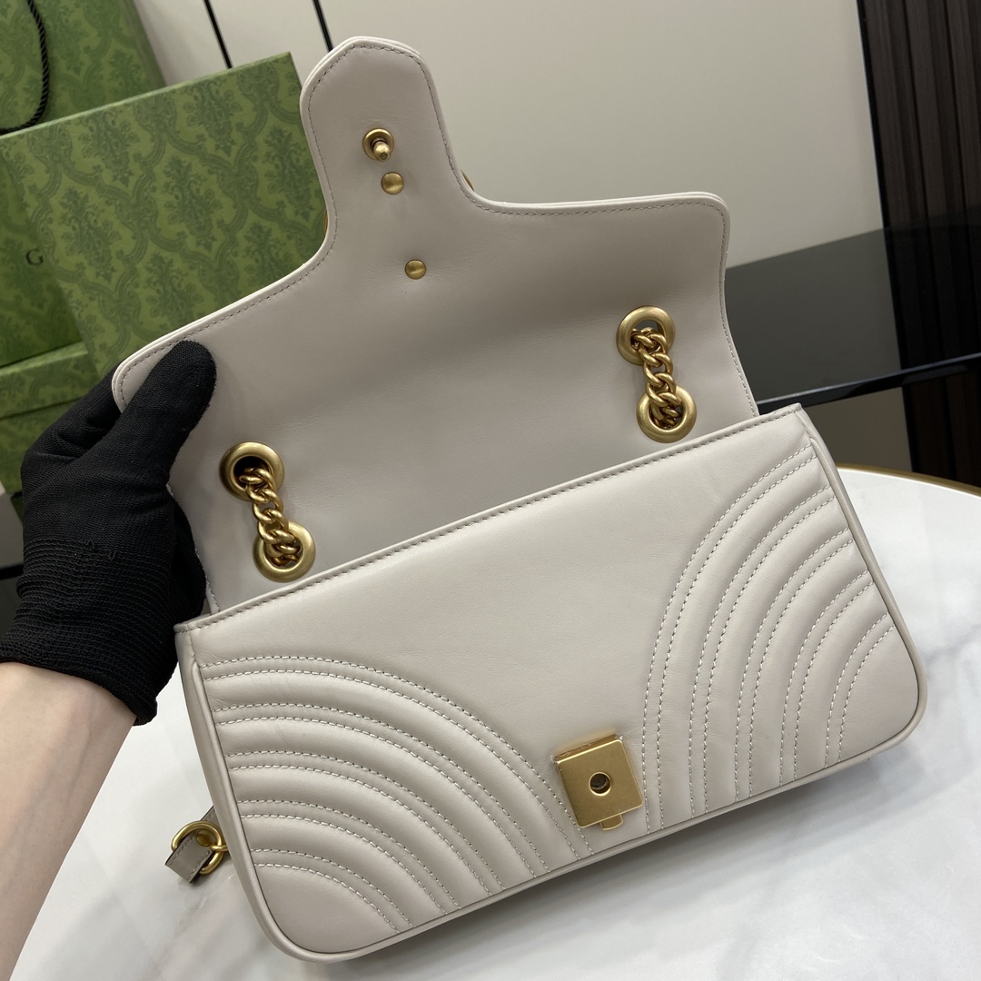 G*u*i gg marmont small shoulder bag