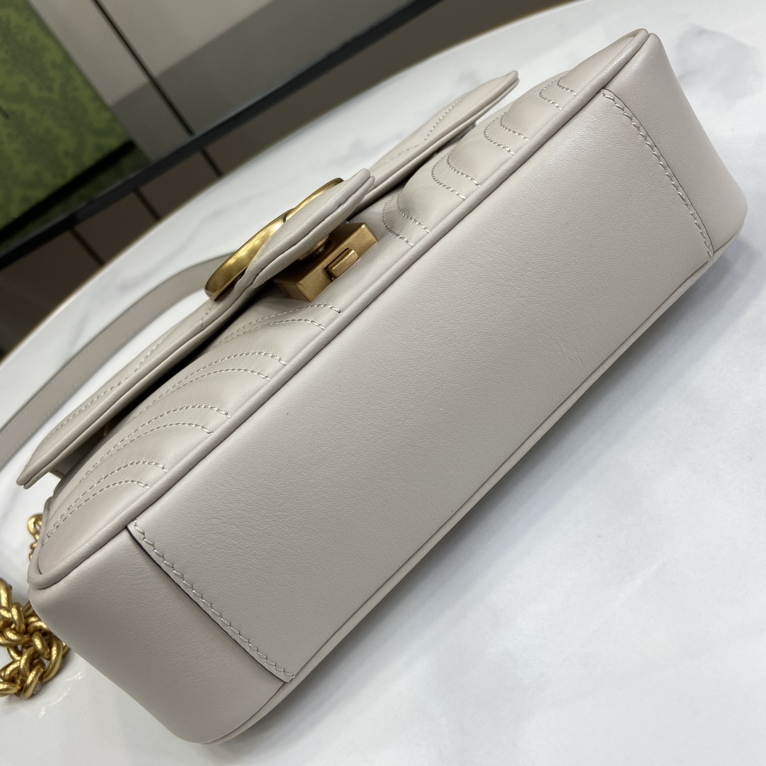 G*u*i gg marmont mini shoulder bag
