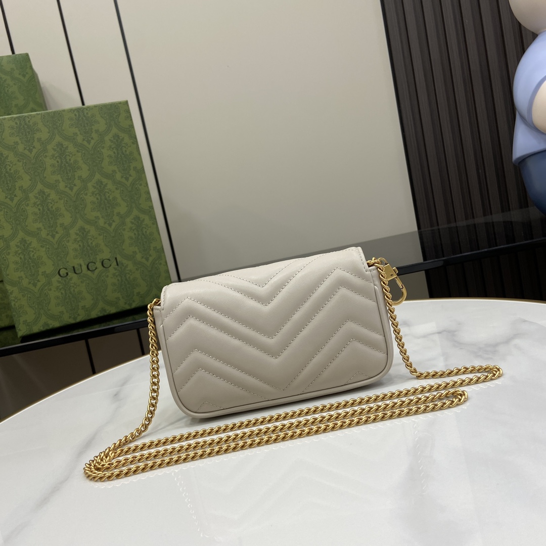 g*u*i gg marmont S*per mini bag