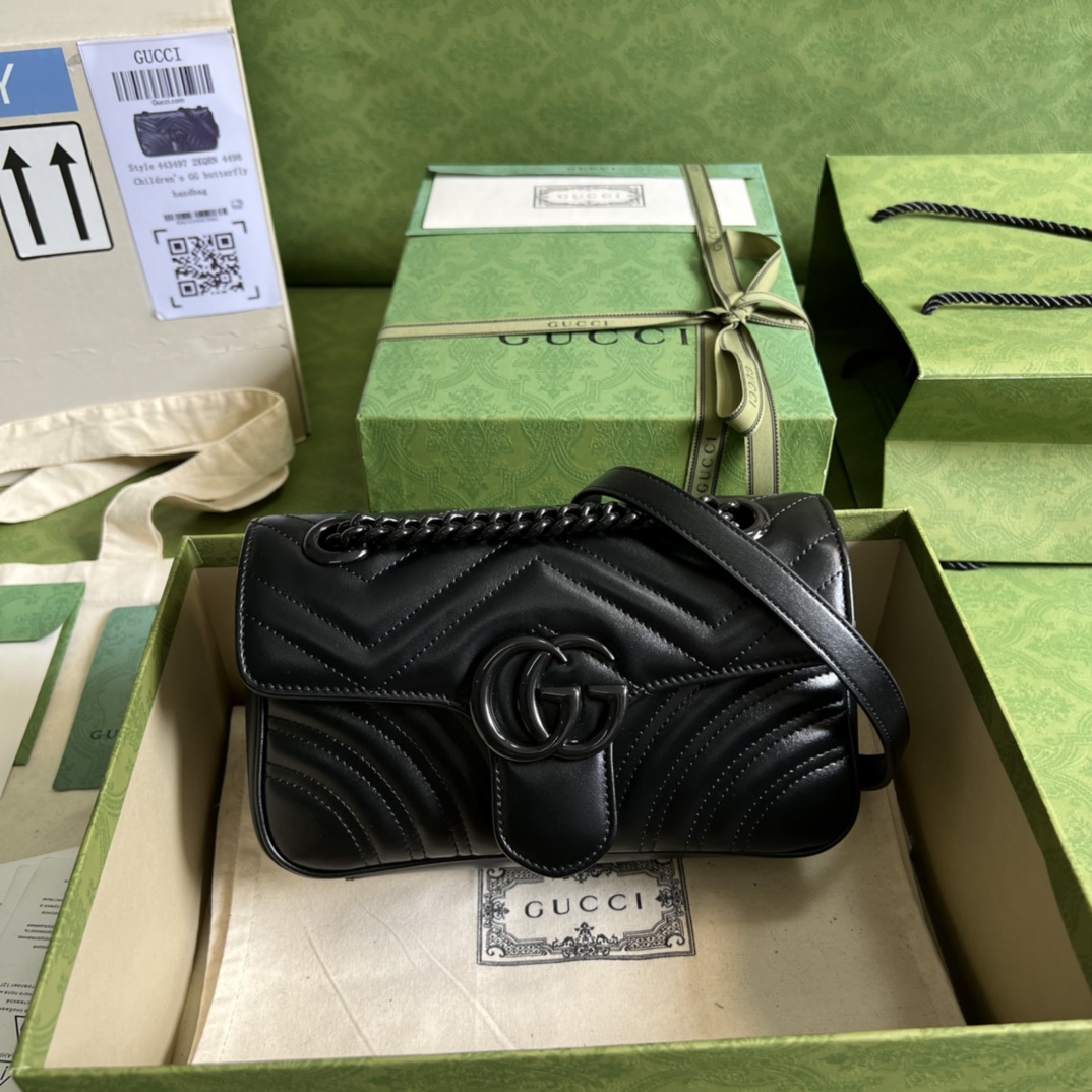 G*u*i gg marmont mini shoulder bag