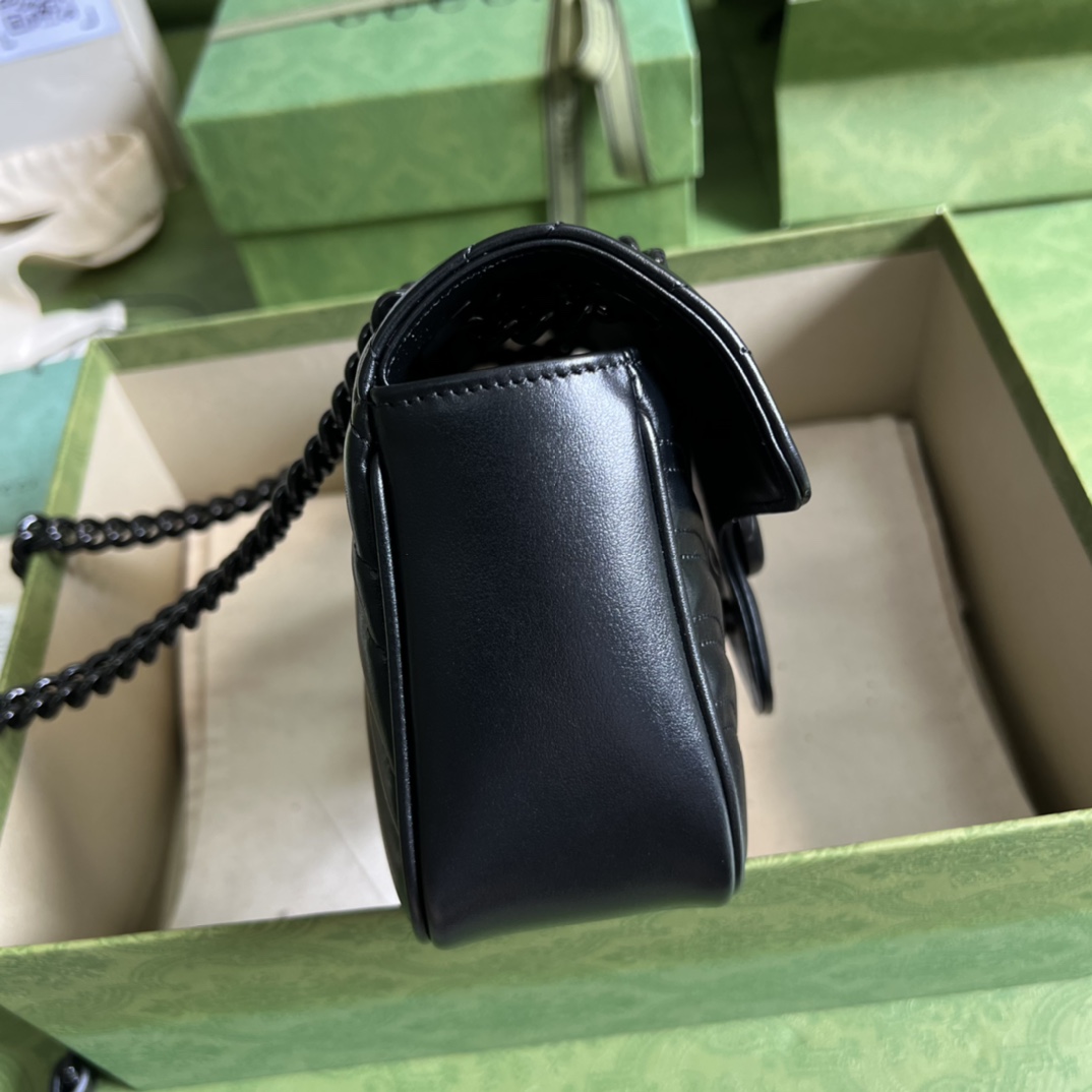 G*u*i gg marmont mini shoulder bag