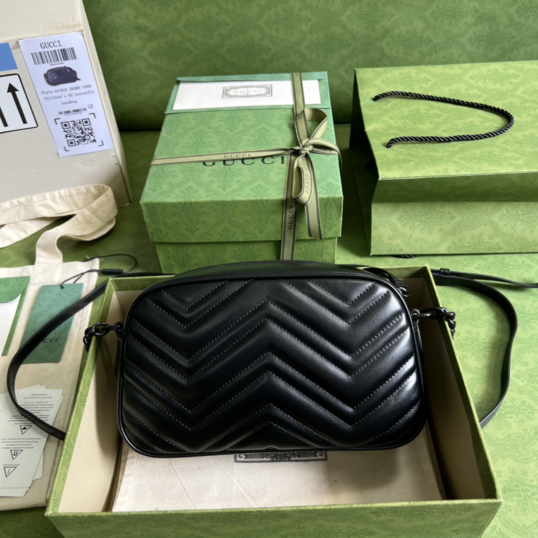 G*u*i marmont small matelassé shoulder bag