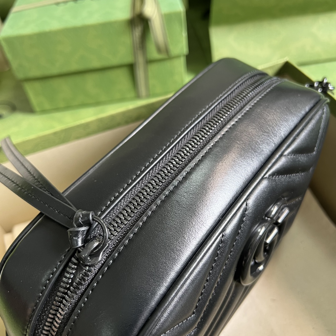 G*u*i marmont small matelassé shoulder bag