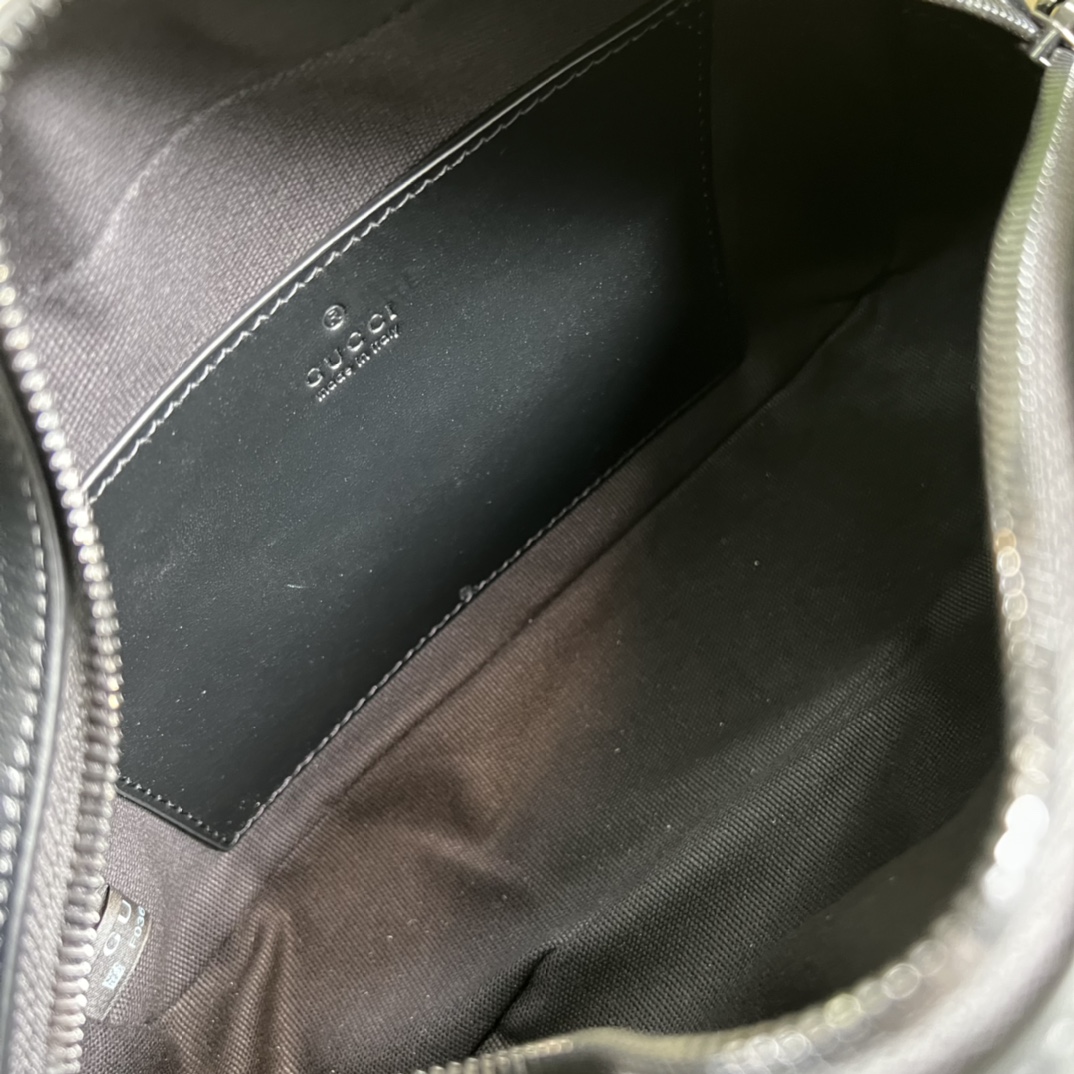 G*u*i marmont small matelassé shoulder bag