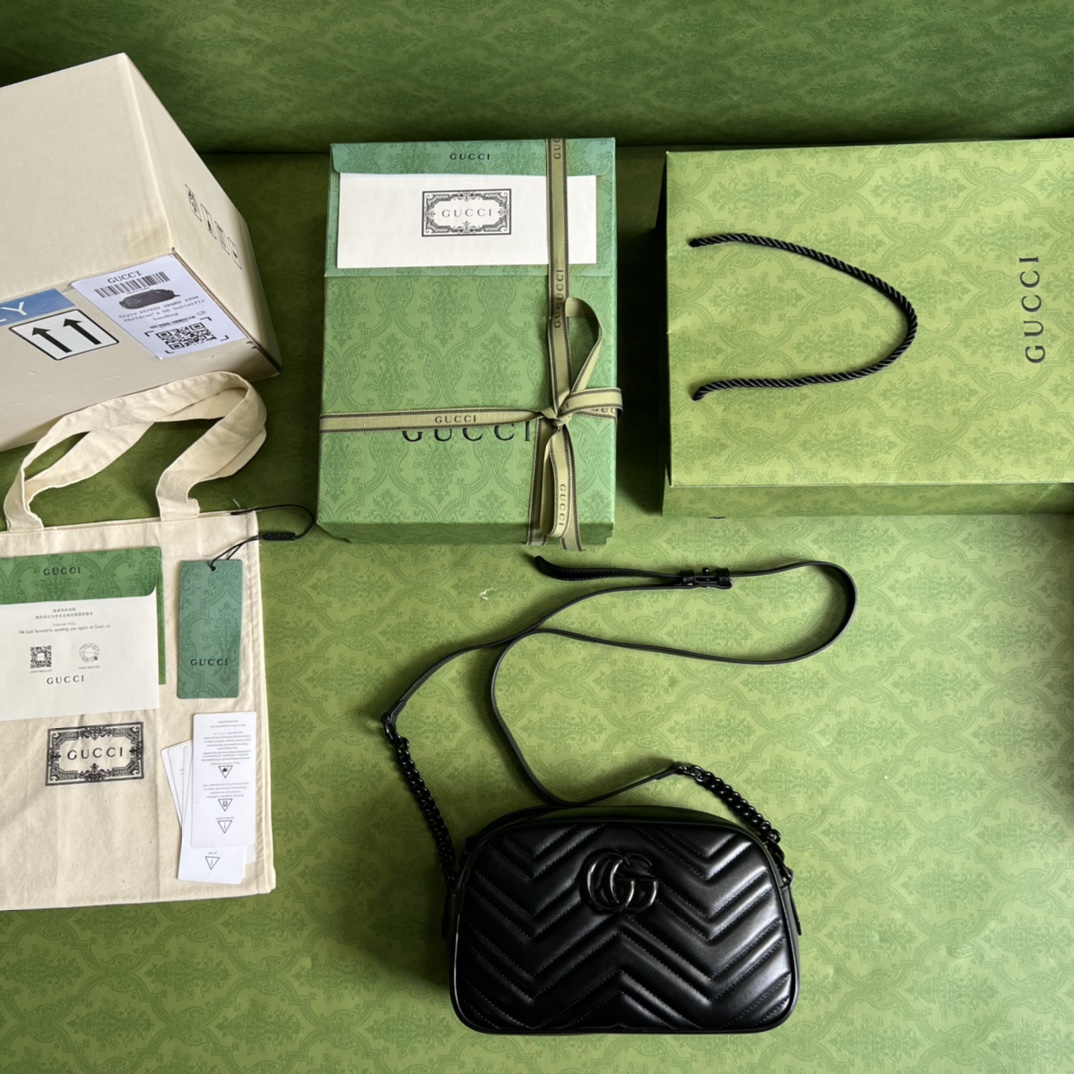 G*u*i marmont small matelassé shoulder bag