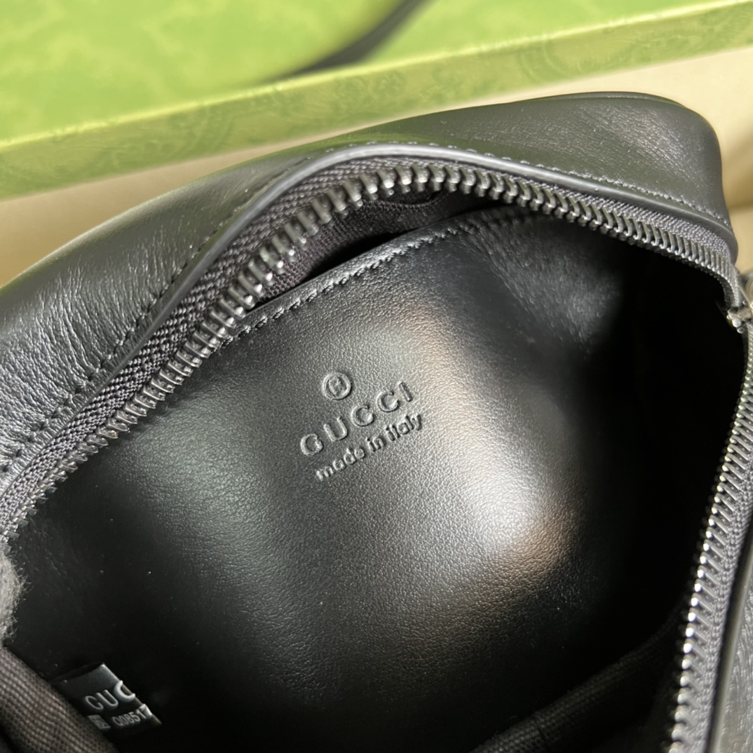 G*u*i gg marmont mini shoulder bag