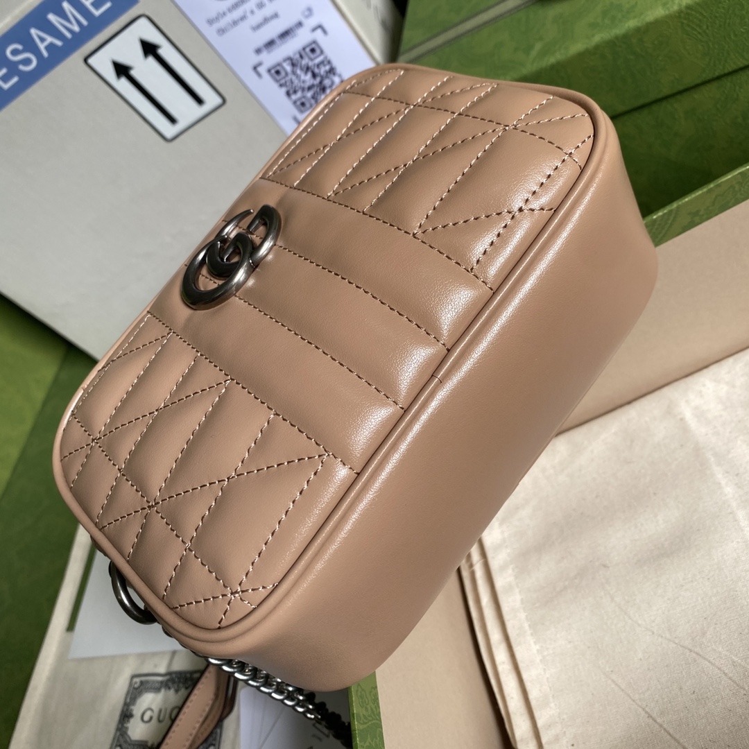 G*u*i gg marmont mini shoulder bag