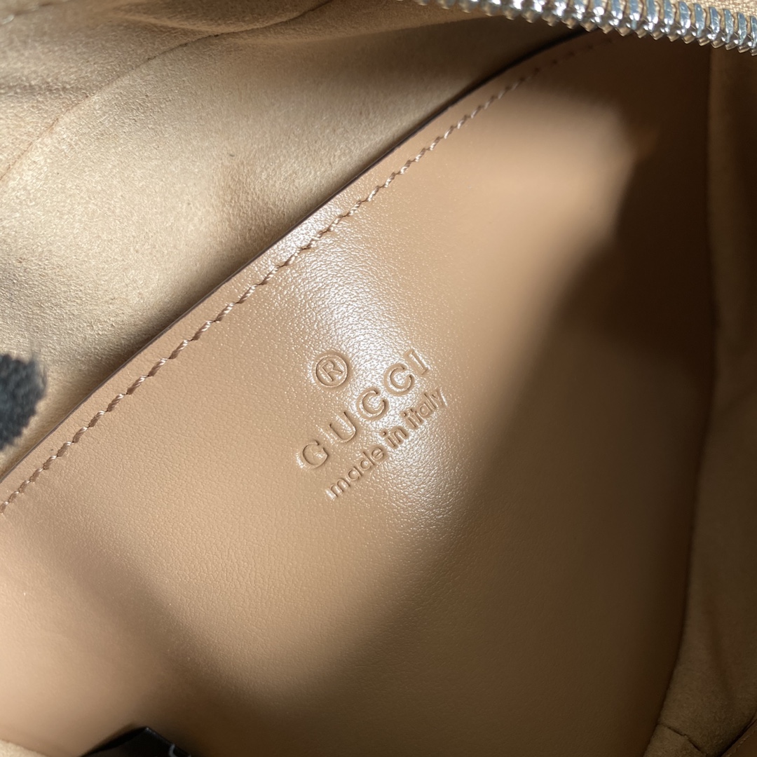 G*u*i gg marmont mini shoulder bag