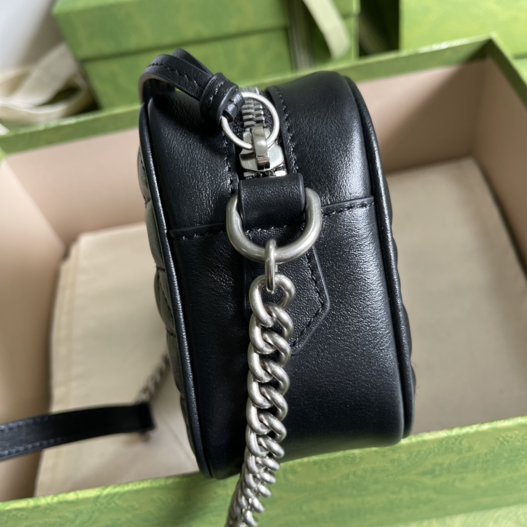 G*u*i gg marmont mini shoulder bag