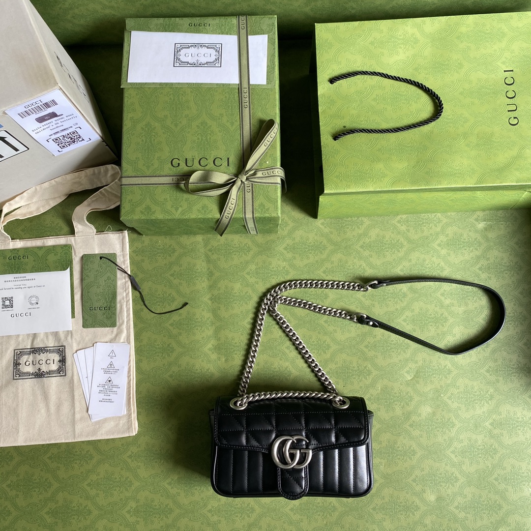G*u*i gg marmont mini shoulder bag