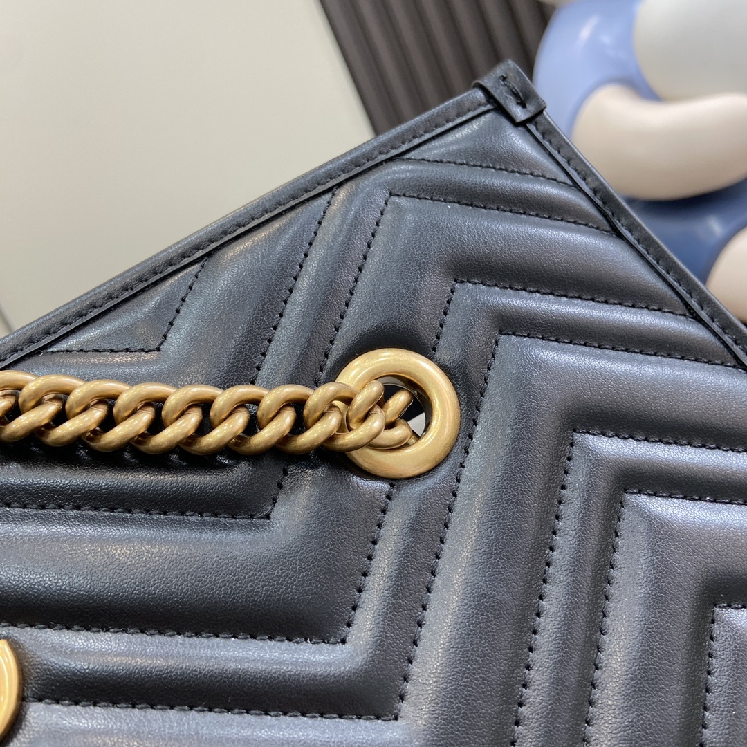 G*u*i gg marmont medium tote