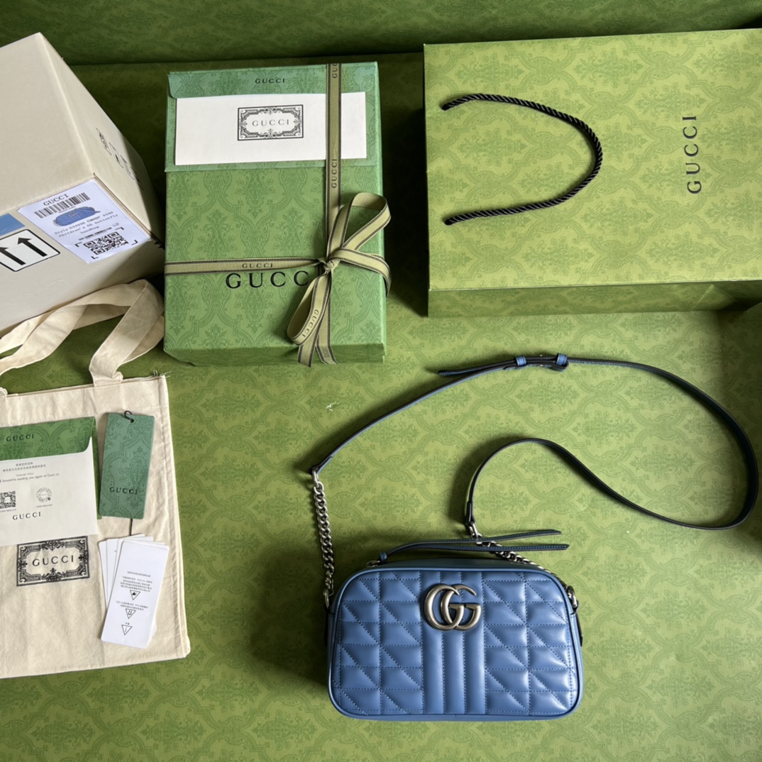 G*u*i marmont small matelassé shoulder bag