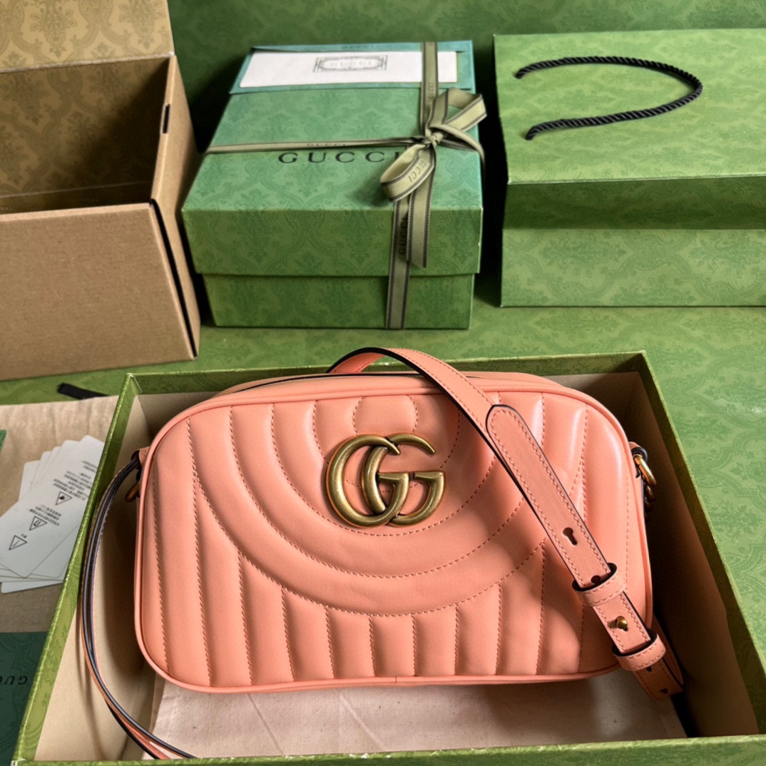 G*u*i marmont small matelassé shoulder bag