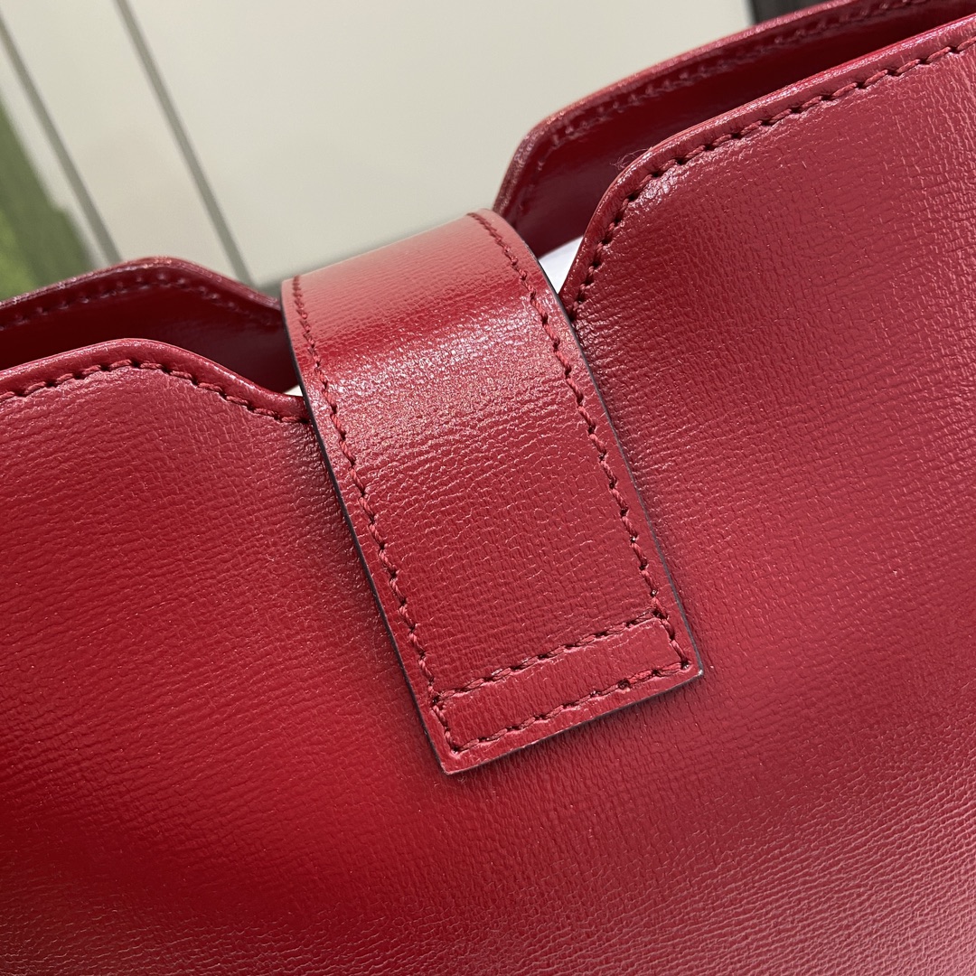 G*u*i mini bucket shoulder bag