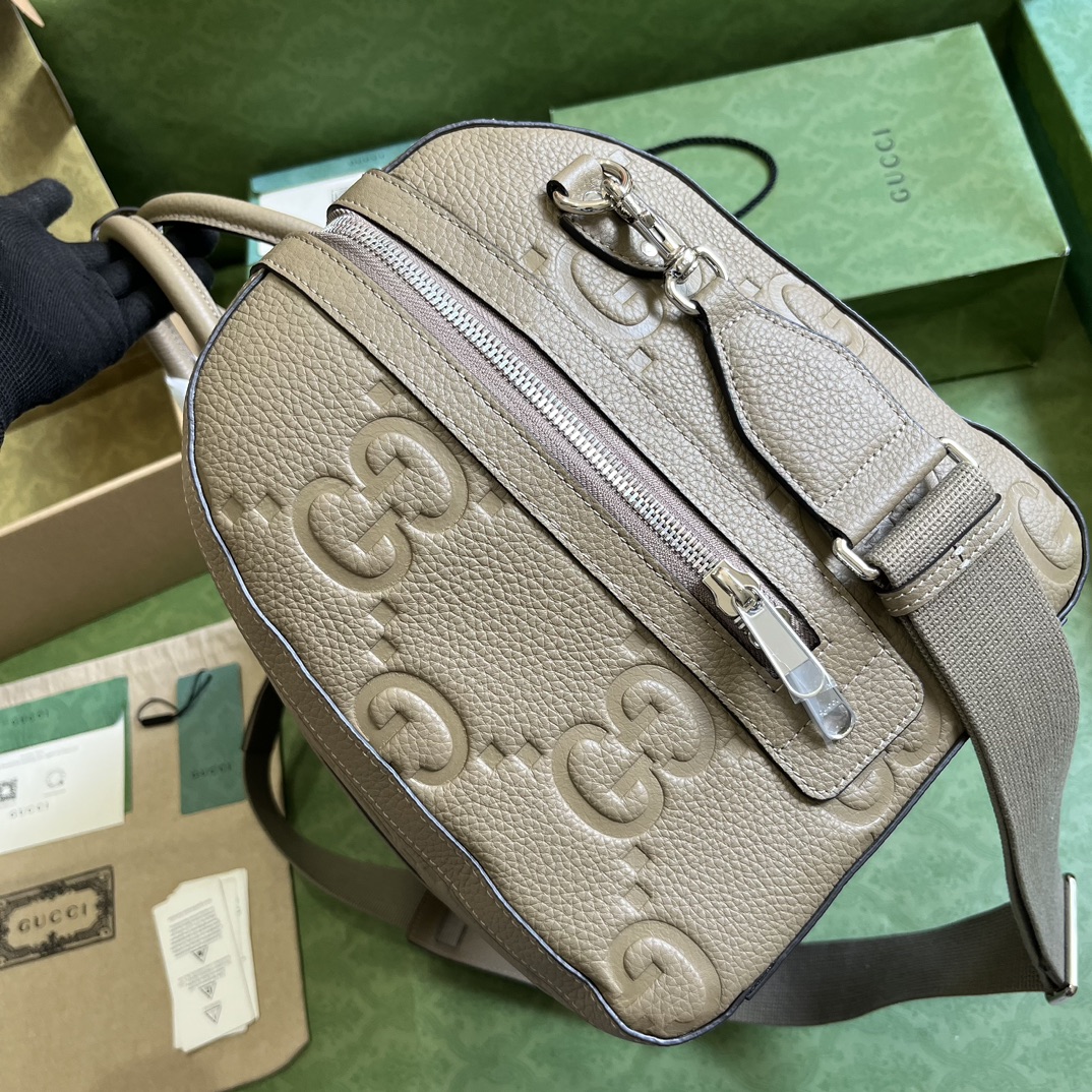 G*u*i gg duffle bag
